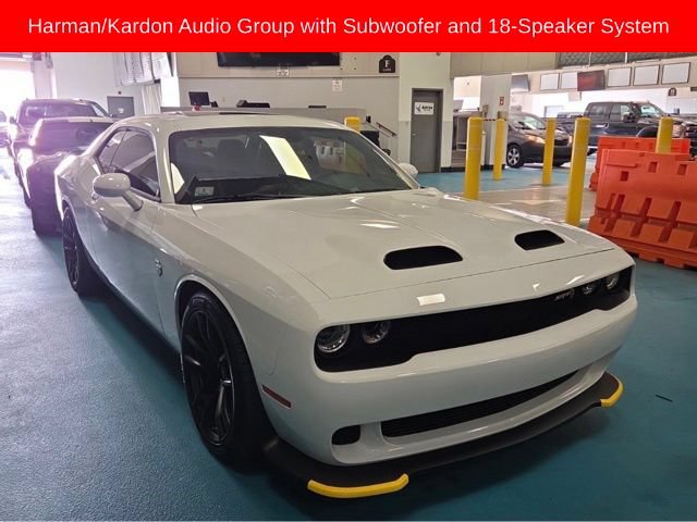 Used 2023 Dodge Challenger SRT Hellcat RWD image 8