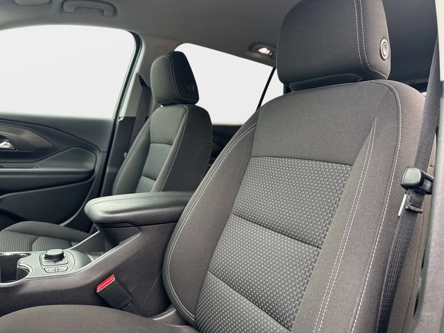 Used 2023 GMC Terrain SLE w/ Driver Convenience Package AWD/4WD image 17