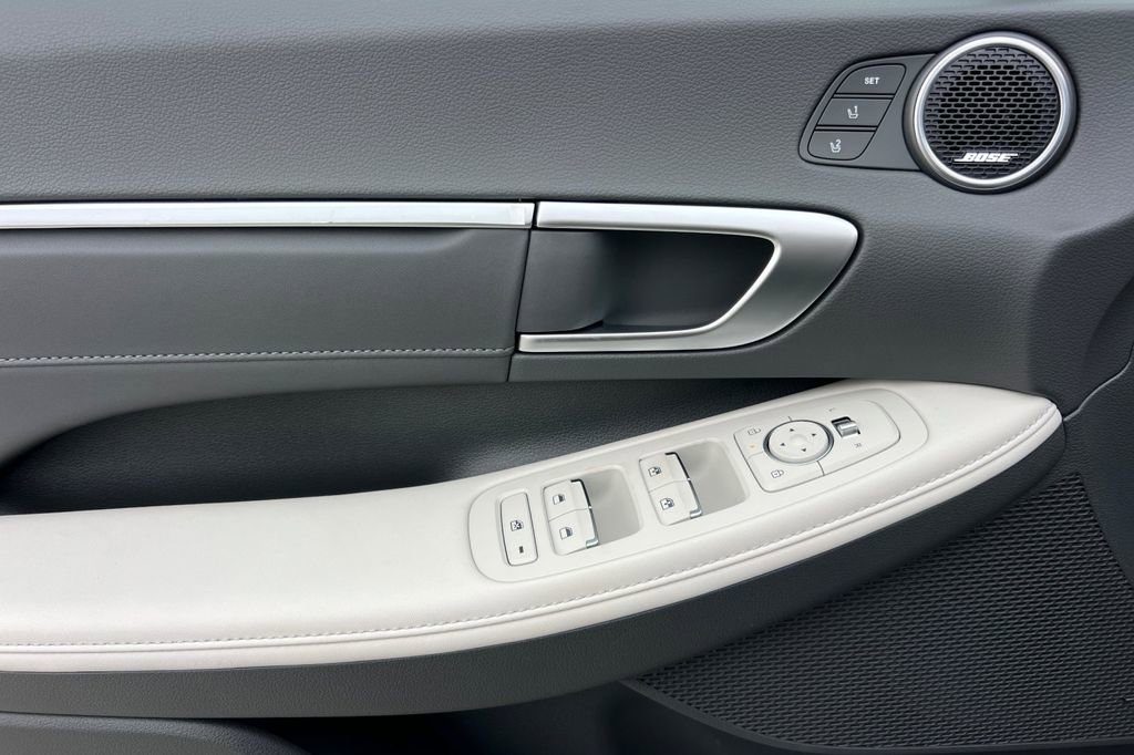 New 2026 Hyundai Sonata Limited FWD image 11