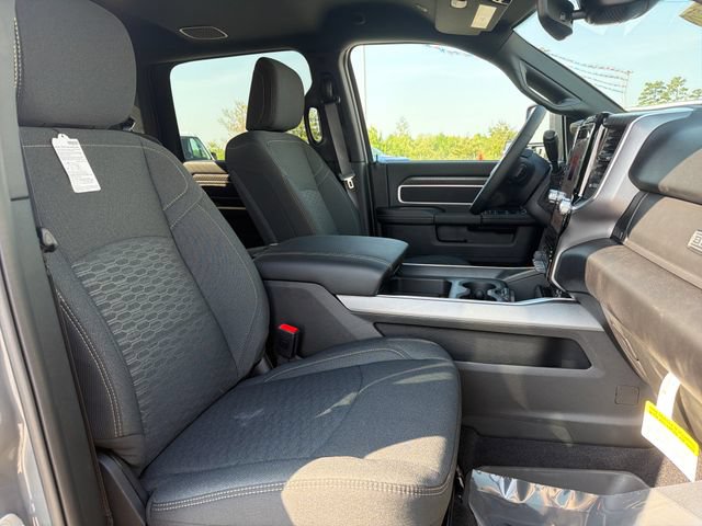 New 2026 RAM 2500 Big Horn AWD/4WD image 31