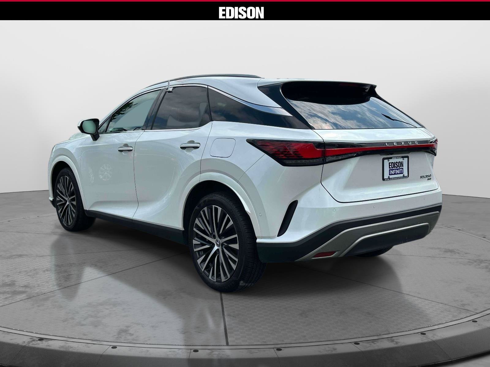 Used 2023 Lexus RX 350 Premium Plus w/ Cold Area Package AWD/4WD image 5