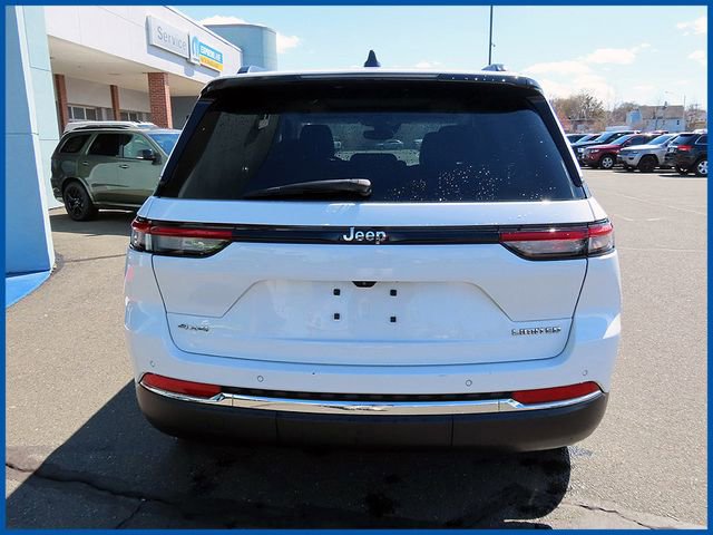 Certified 2023 Jeep Grand Cherokee Limited AWD/4WD image 6