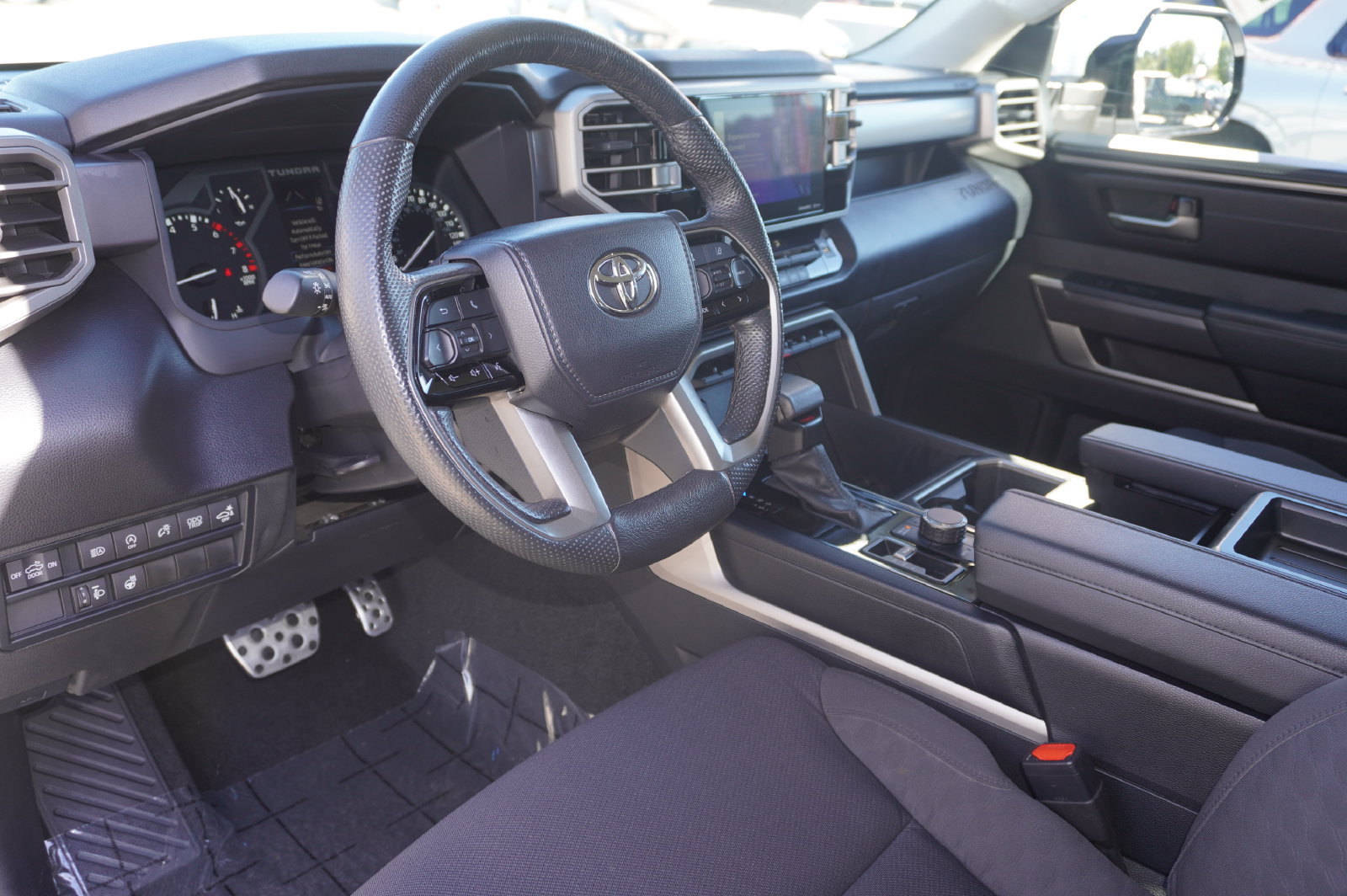 Used 2024 Toyota Tundra SR5 w/ TRD Off-Road Package AWD/4WD image 11
