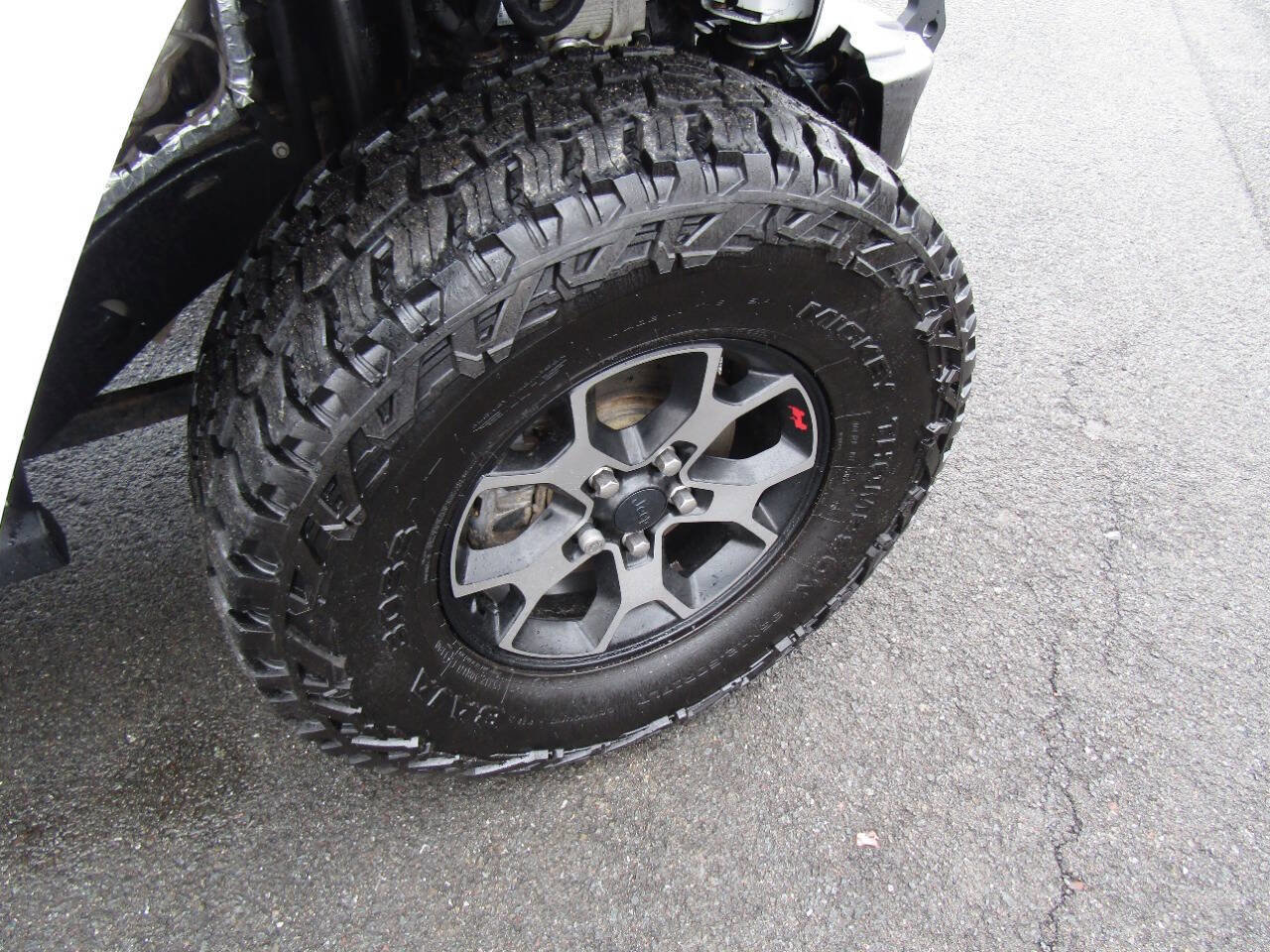 Used 2018 Jeep Wrangler Rubicon w/ Cold Weather Group image 36