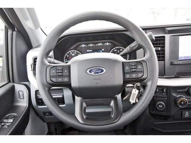 New 2026 Ford F250 XL RWD image 9