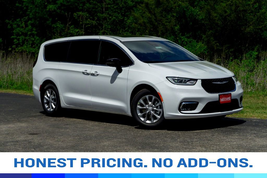 New 2026 Chrysler Pacifica Limited