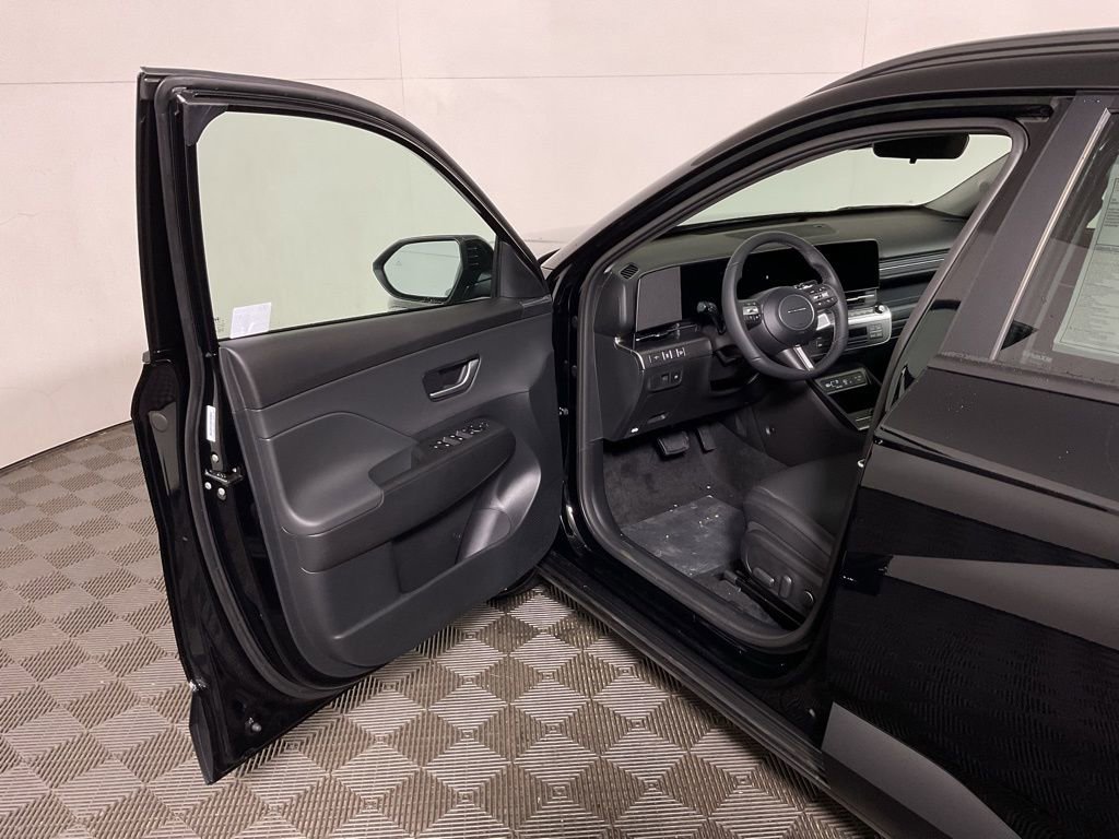 New 2026 Hyundai Kona SEL Premium image 18