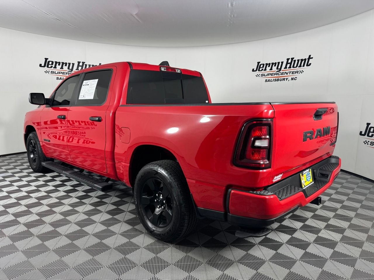 Used 2025 RAM 1500 Tradesman w/ Night Edition AWD/4WD image 8