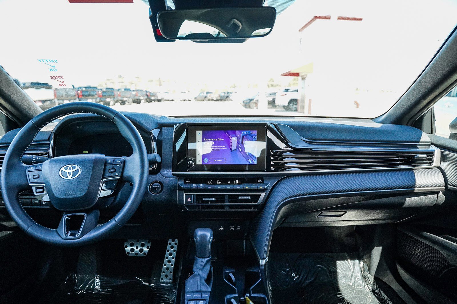 Certified 2025 Toyota Camry SE w/ Convenience Package image 13