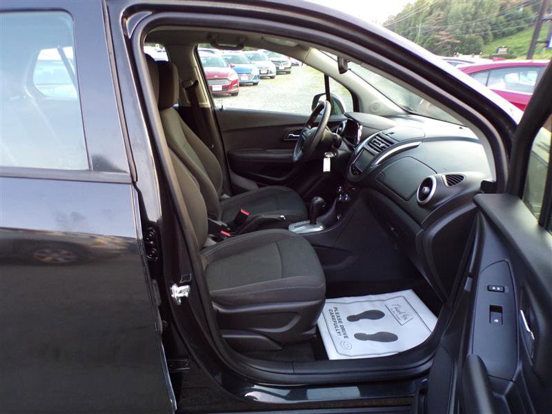 Used 2016 Chevrolet Trax LS image 22