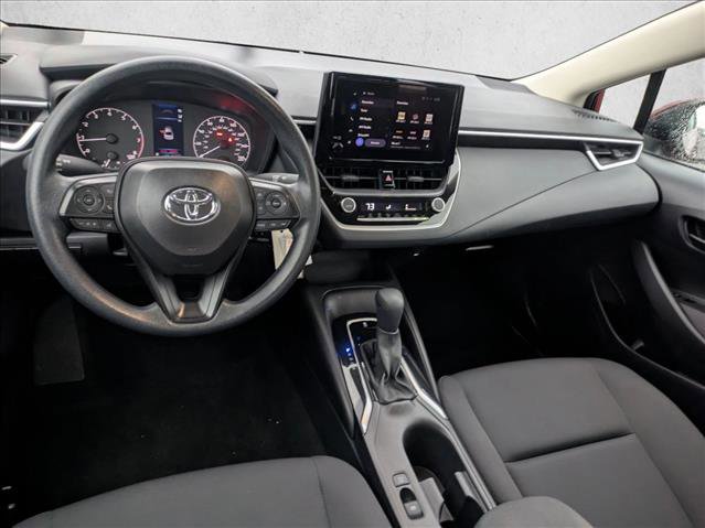 Used 2025 Toyota Corolla LE image 15