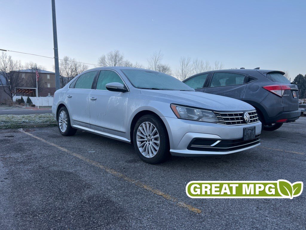 Used 2017 Volkswagen Passat 1.8T SE