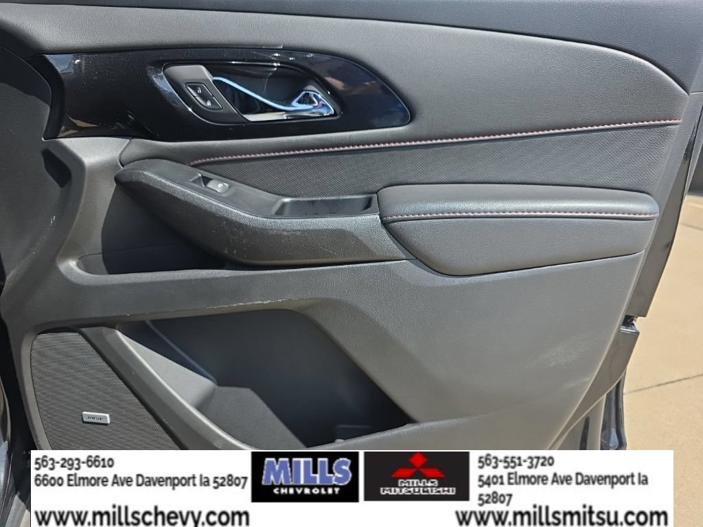 Used 2023 Chevrolet Traverse RS w/ LPO, Floor Liner Package AWD/4WD image 23