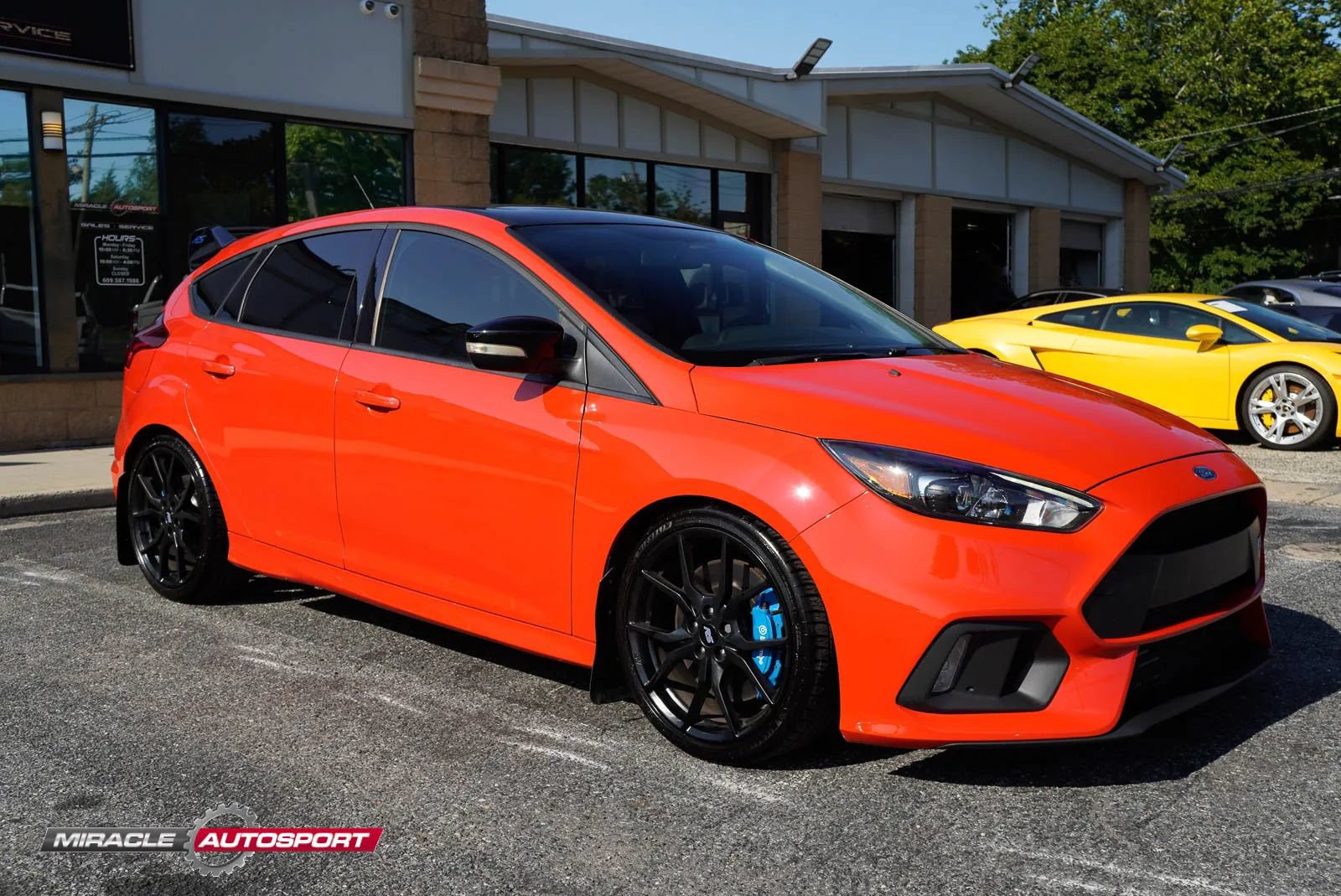 Used 2018 Ford Focus RS AWD/4WD image 9