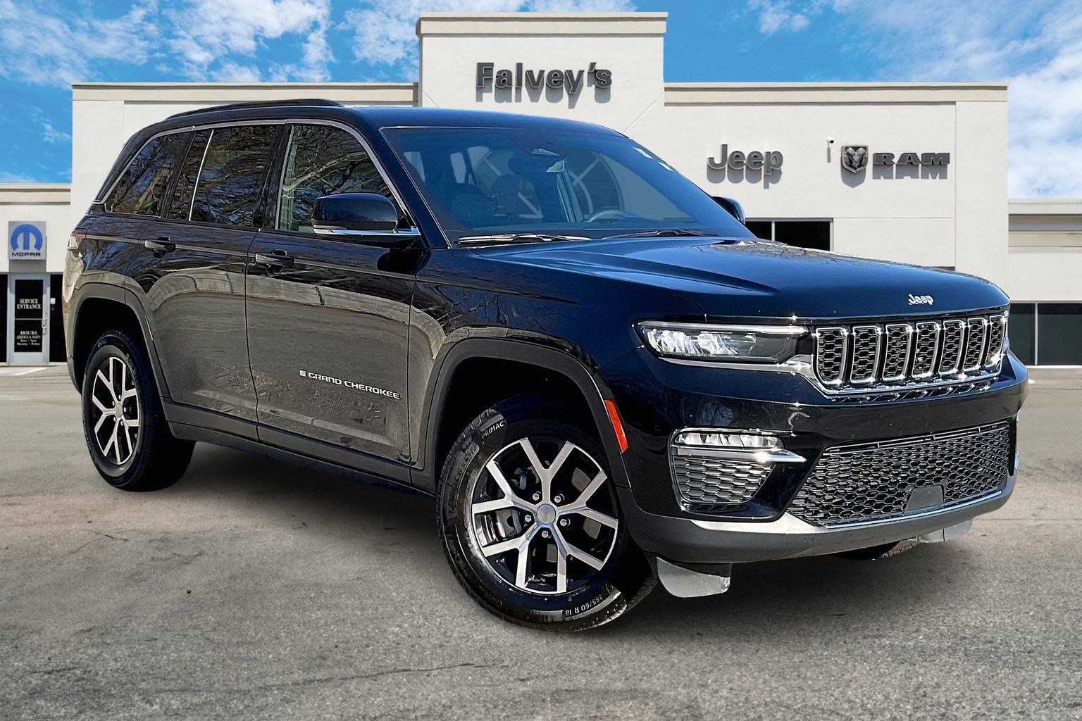 Certified 2024 Jeep Grand Cherokee Limited image 11