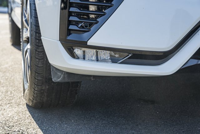 Certified 2024 Volvo XC60 B5 Plus w/ Climate Package image 14