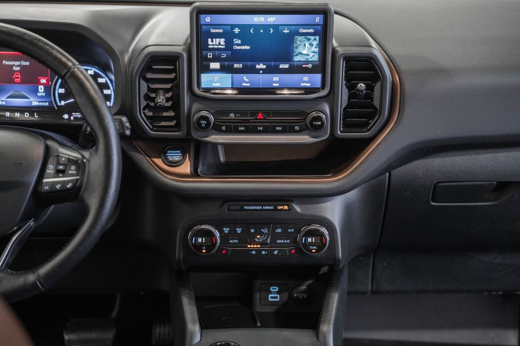 Used 2021 Ford Bronco Sport Outer Banks w/ Outer Banks Package (96D) image 27