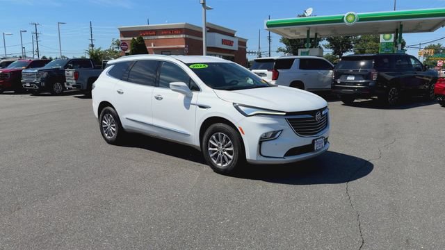 Certified 2024 Buick Enclave Essence FWD image 2