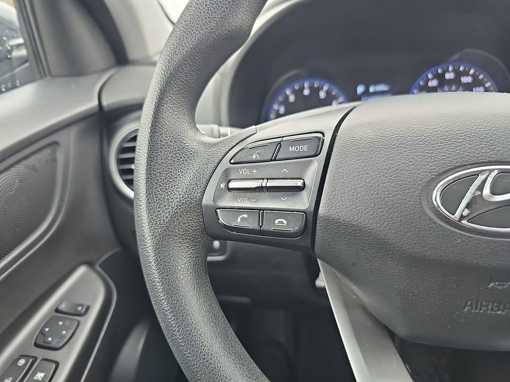 Used 2020 Hyundai Kona SE image 17