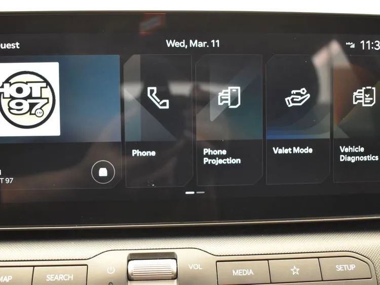 Used 2025 Kia K4 image 28