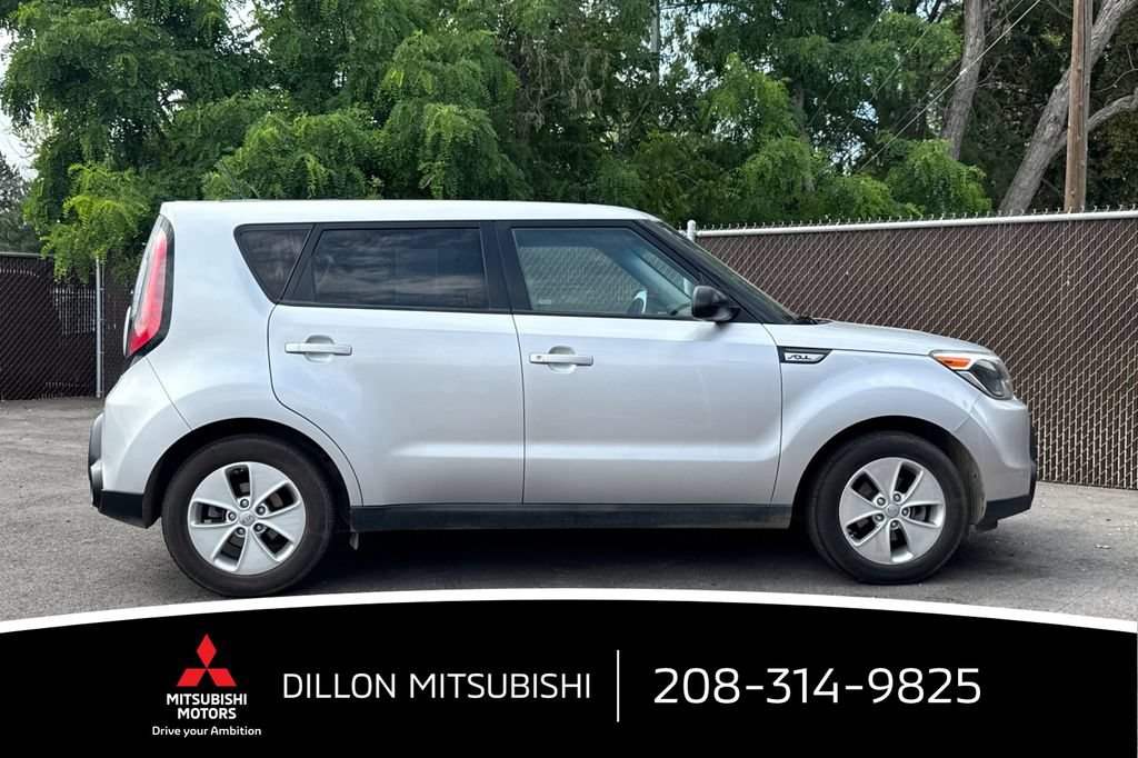 Used 2016 Kia Soul FWD image 3