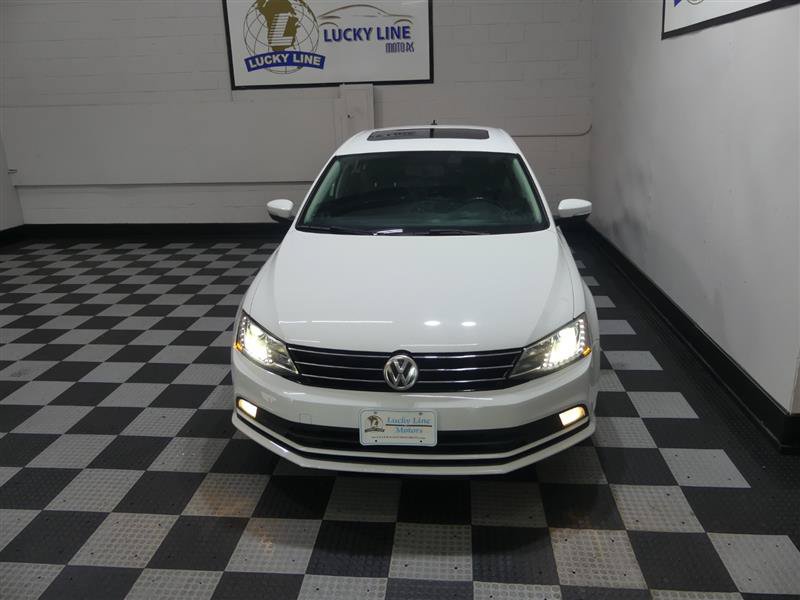 Used 2015 Volkswagen Jetta SE FWD image 3