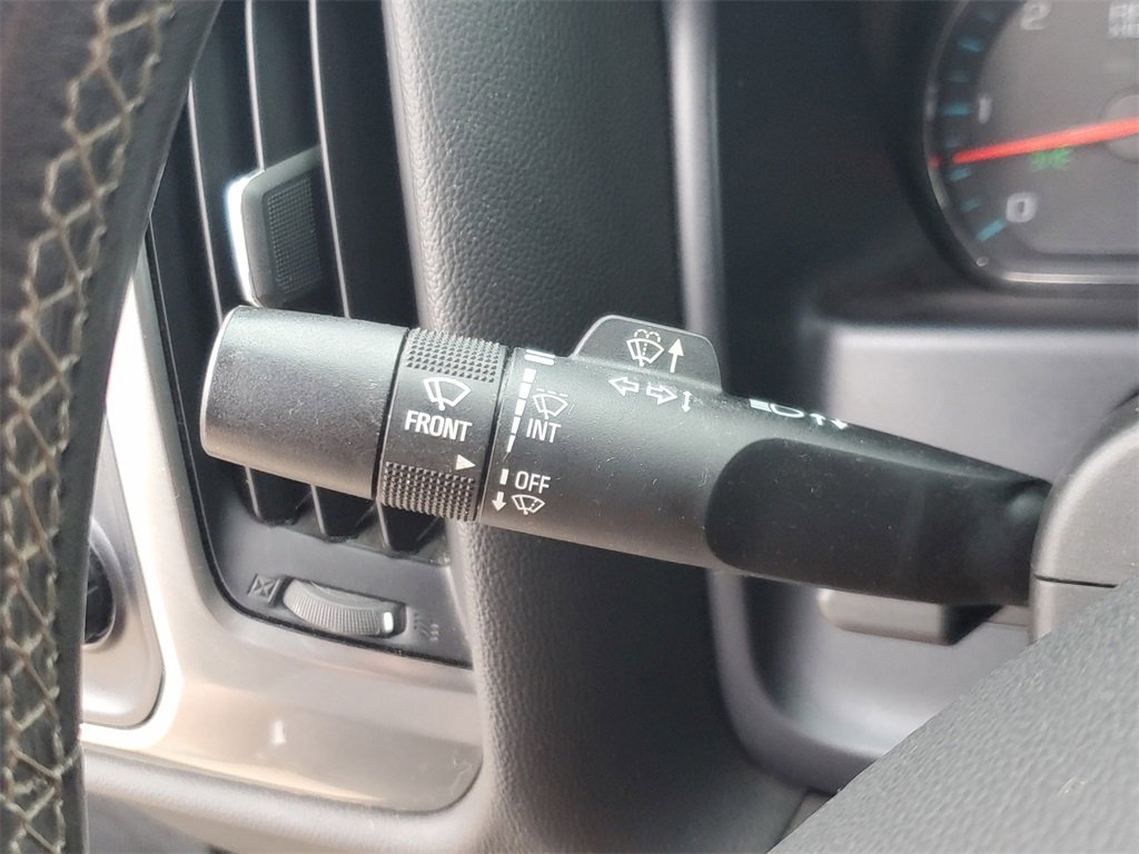 Used 2018 Chevrolet Silverado 1500 LT w/ Texas Edition image 29