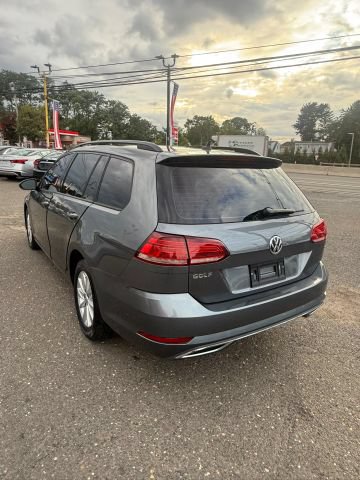 Used 2019 Volkswagen Golf SE FWD image 7