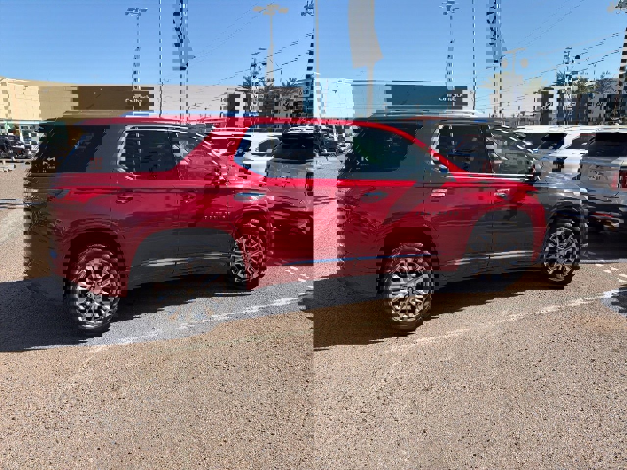 Used 2018 Chevrolet Traverse Premier w/ LPO, Floor Liner Package image 9