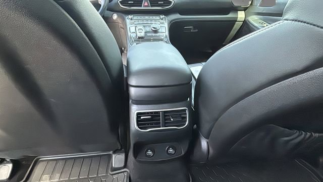 Used 2022 Hyundai Santa Fe SEL w/ Convenience + Premium Package FWD image 21