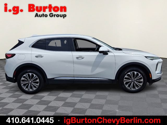 Certified 2024 Buick Envision Preferred AWD/4WD image 7
