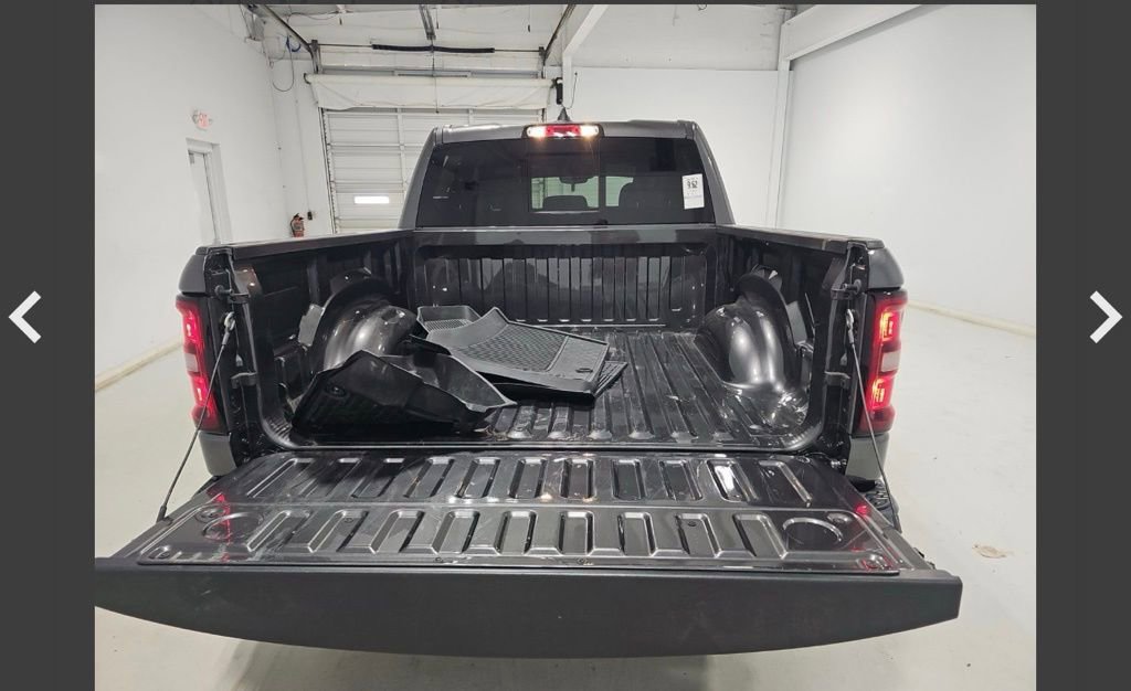 Used 2025 RAM 1500 Big Horn AWD/4WD image 15