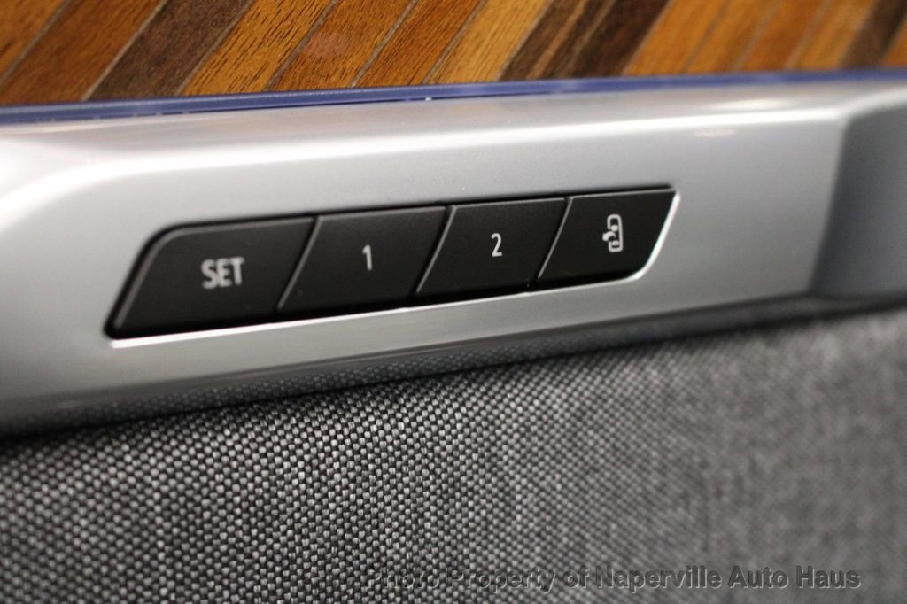 Used 2025 Cadillac Escalade ESV Sport Platinum w/ LPO, ONYX Package image 13