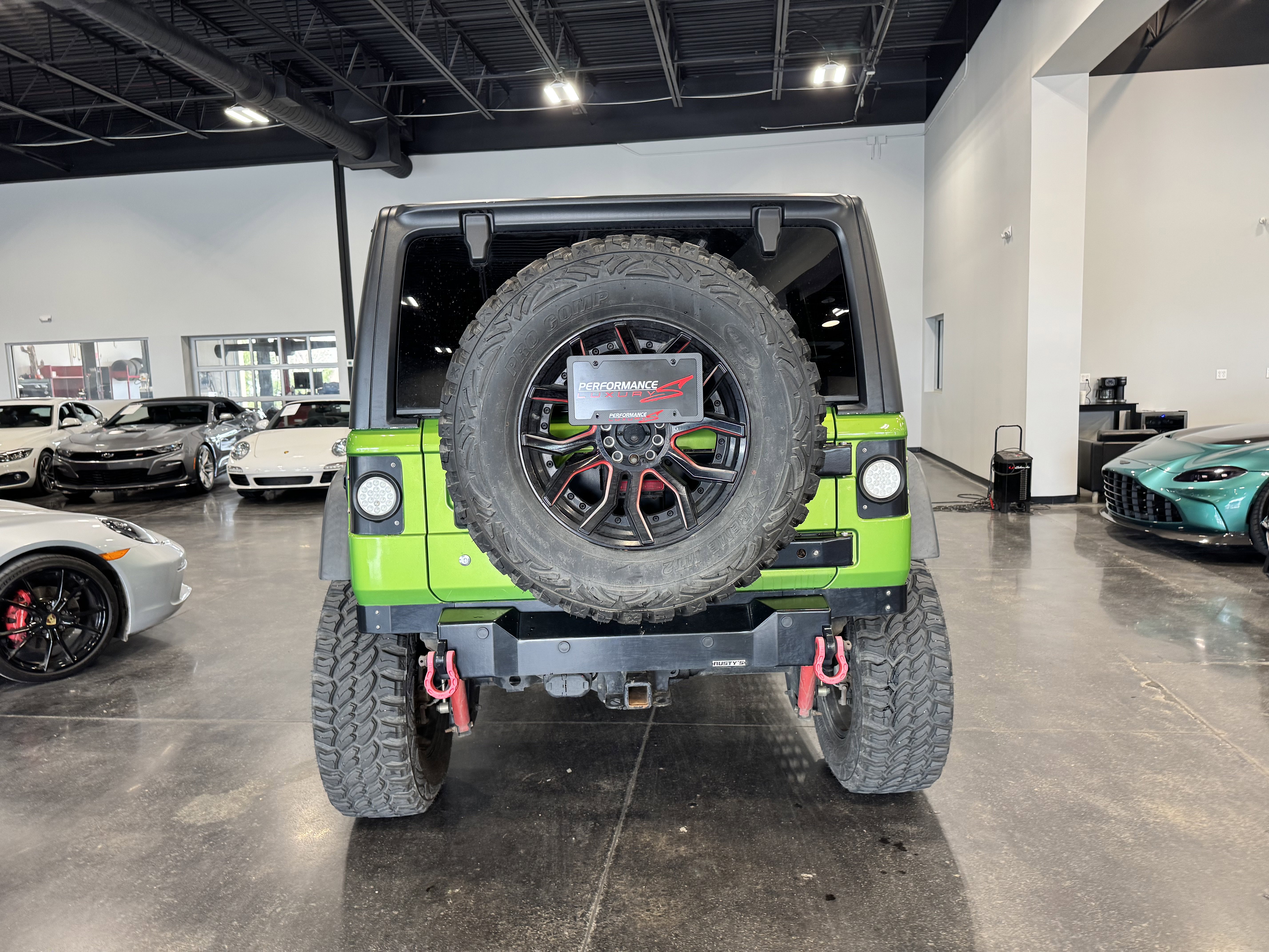 Used 2018 Jeep Wrangler Unlimited Rubicon image 4