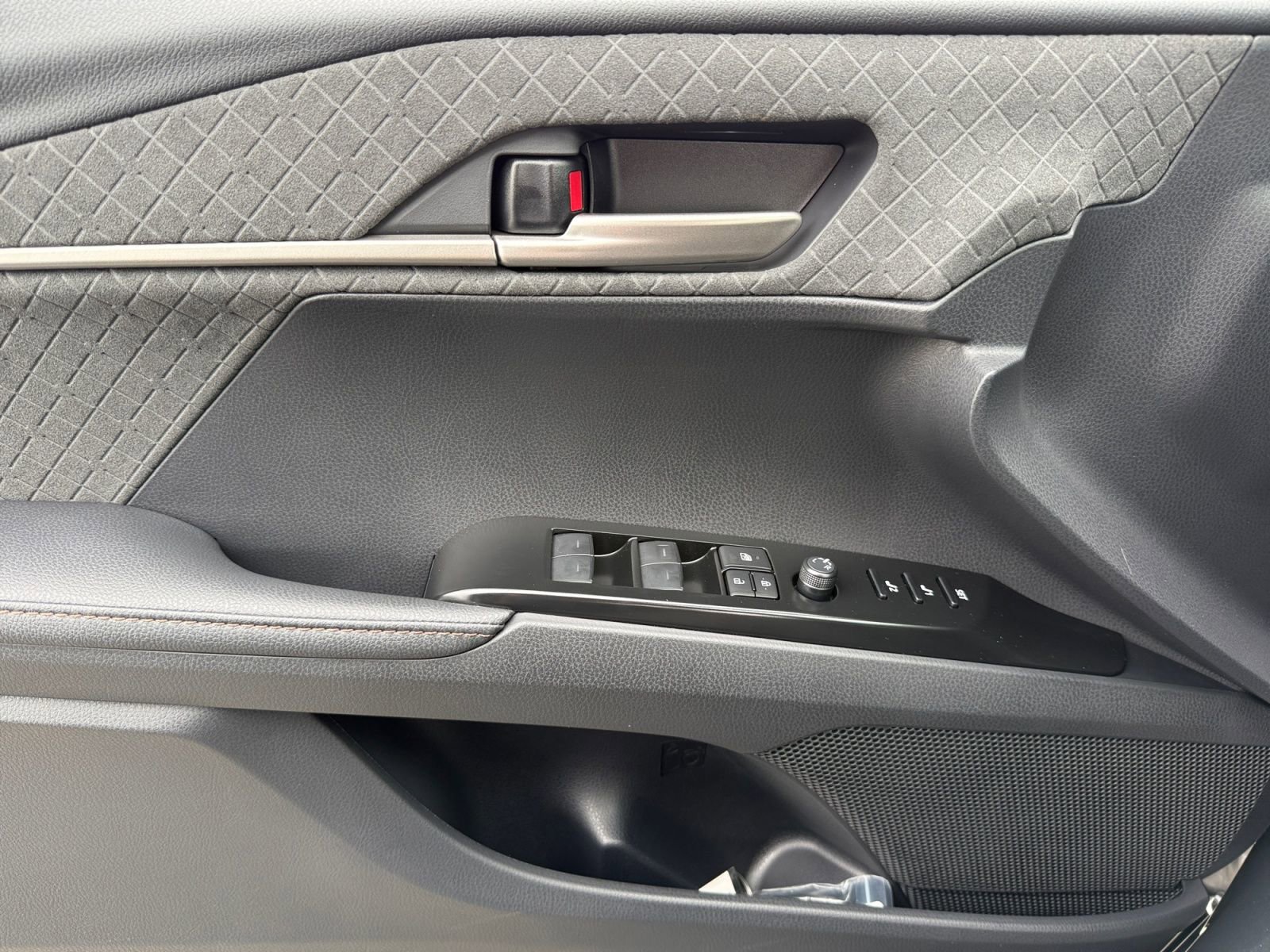 New 2026 Toyota Camry XLE image 18