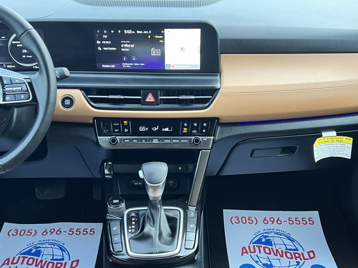 Used 2024 Kia Seltos SX image 29