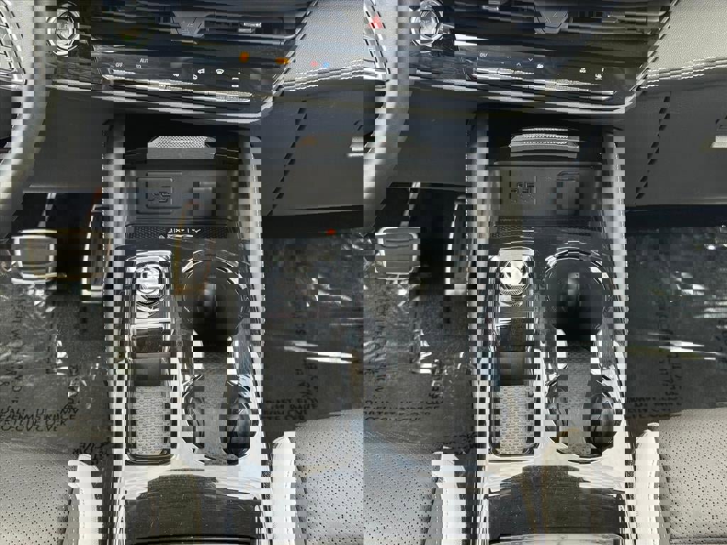 Used 2025 Buick Envision Sport Touring image 10