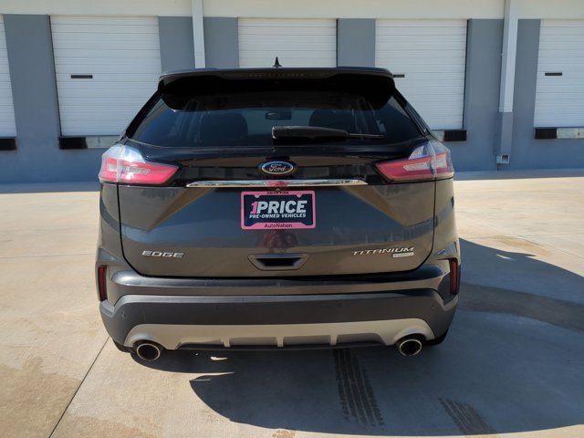 Used 2019 Ford Edge Titanium FWD image 7