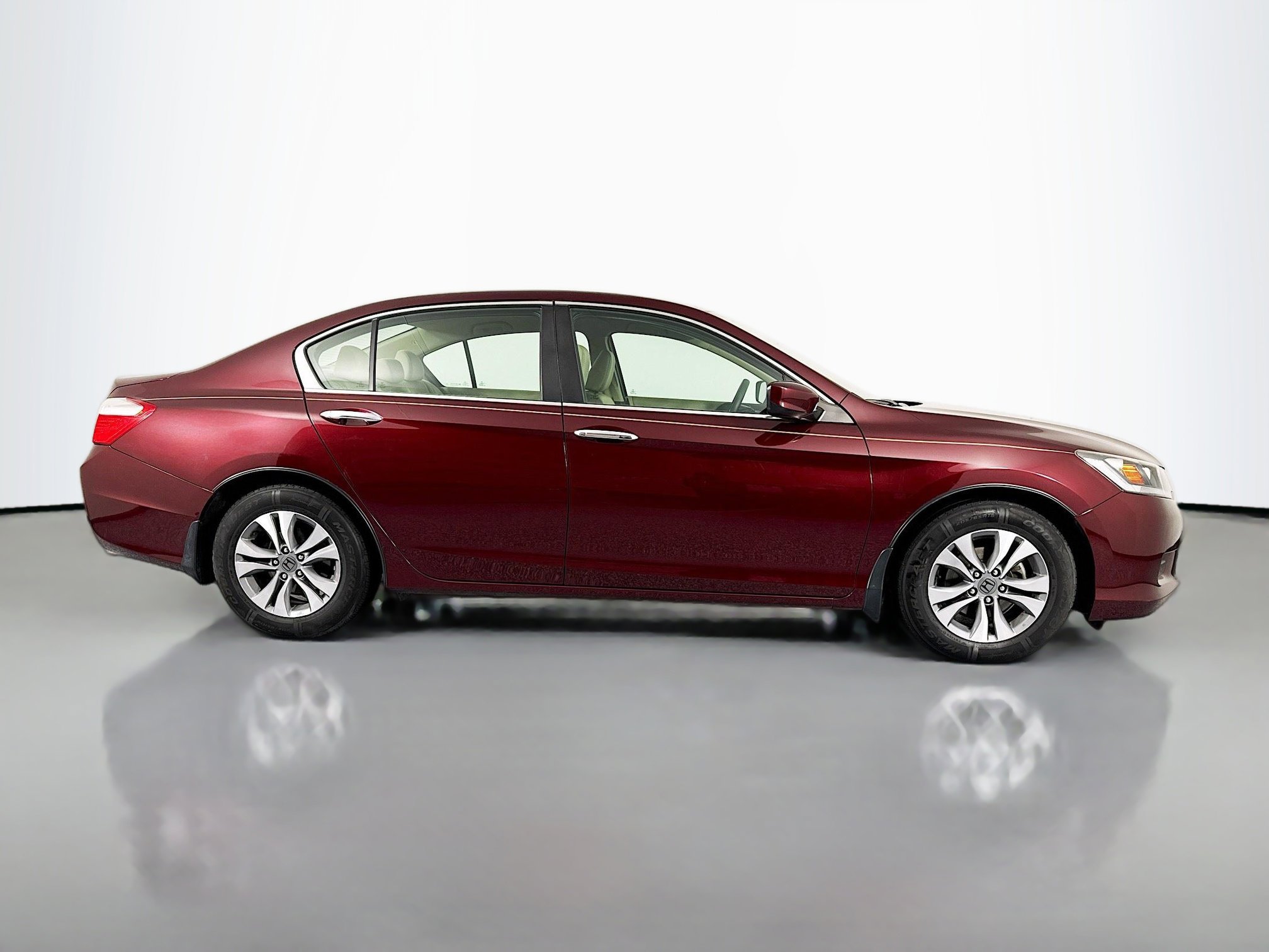 Used 2015 Honda Accord LX image 4