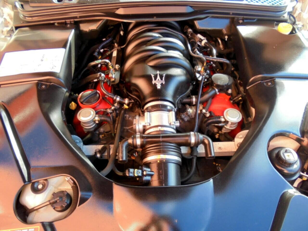 Used 2017 Maserati GranTurismo Sport image 36