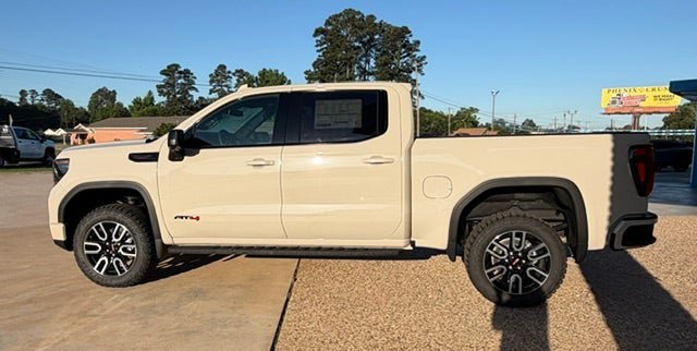 New 2026 GMC Sierra 1500 AT4 w/ AT4 Premium Package AWD/4WD image 4