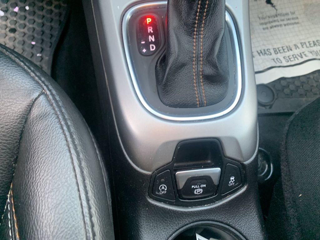 Used 2018 Jeep Compass Latitude w/ Popular Equipment Group image 12