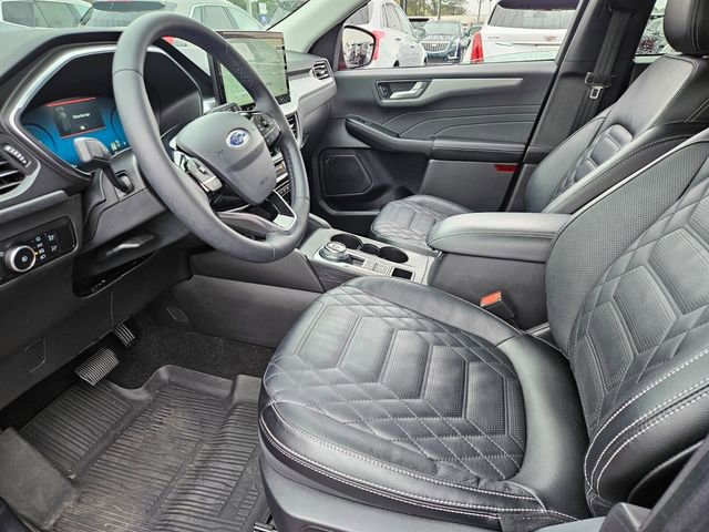 Used 2024 Ford Escape SE w/ PHEV Premium Package image 7