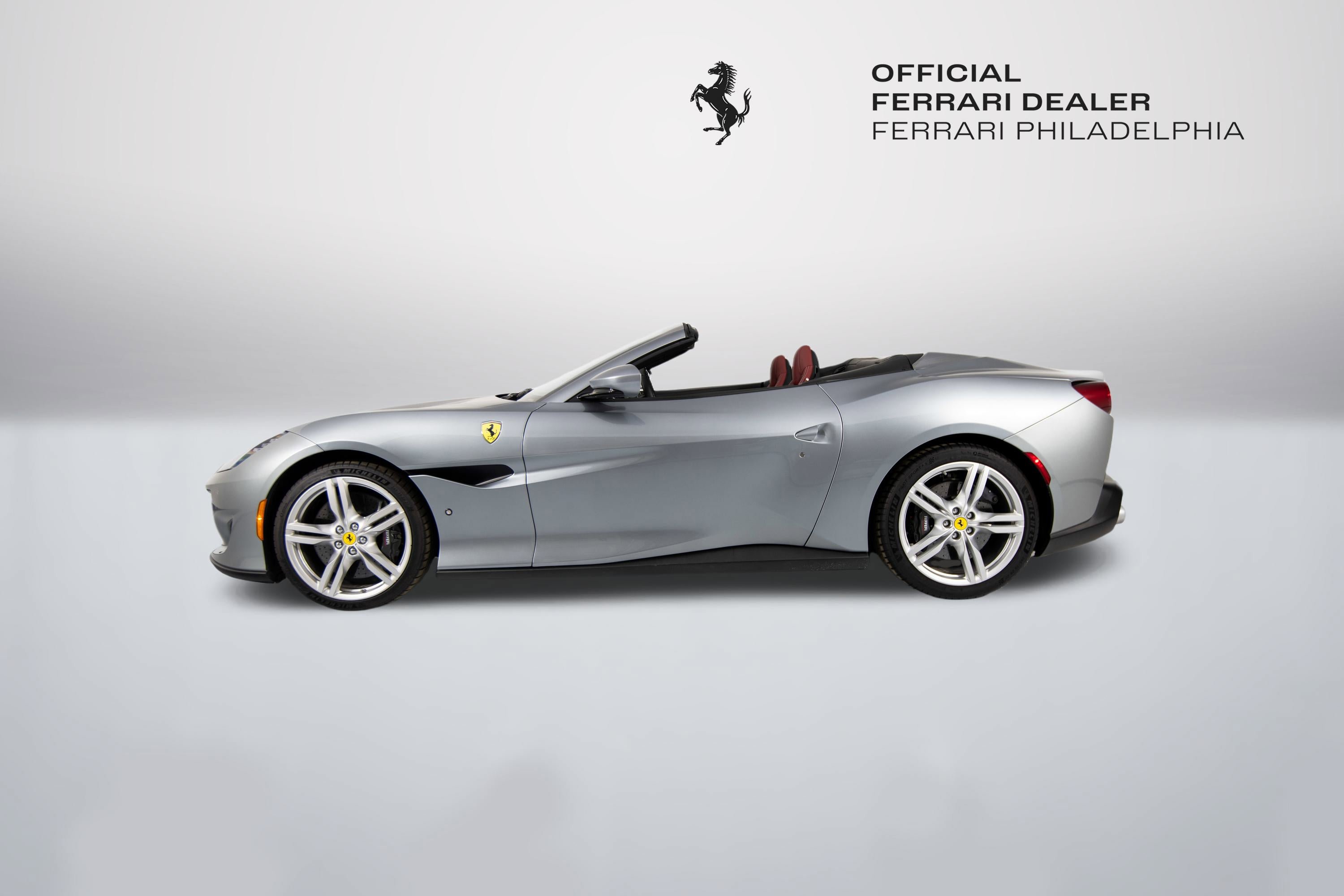 Certified 2019 Ferrari Portofino image 5
