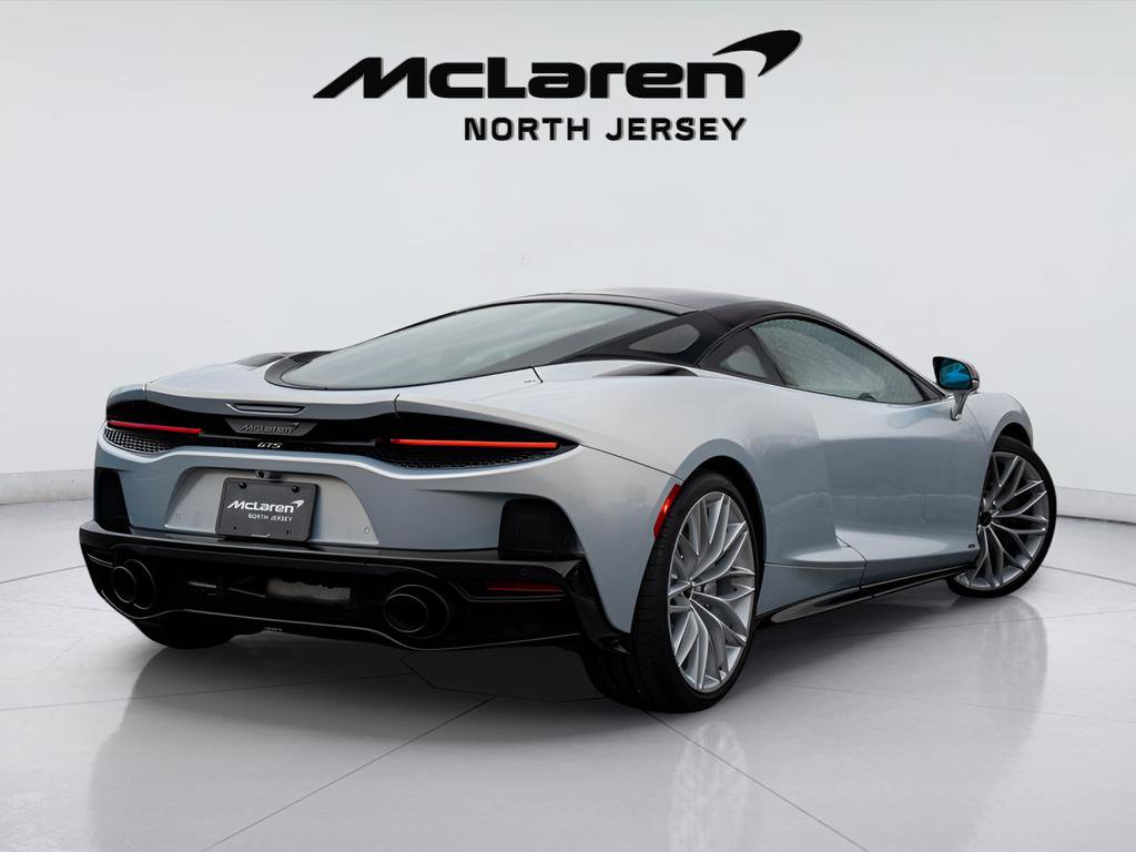 New 2026 McLaren GTS RWD image 9