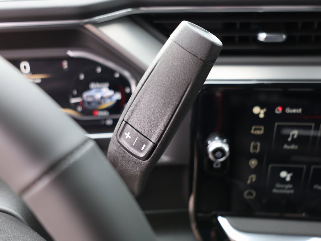 New 2025 GMC Sierra 2500 Denali w/ Denali Reserve Package image 19