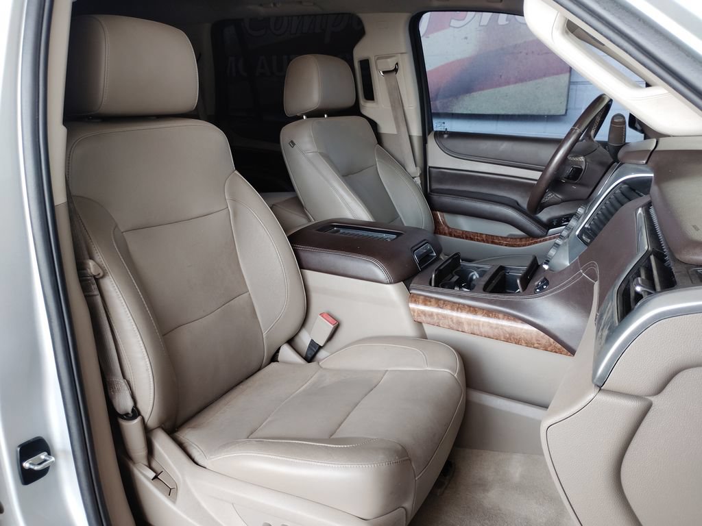 Used 2016 Chevrolet Tahoe LTZ AWD/4WD image 15