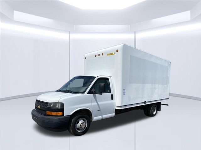 Used 2018 Chevrolet Express 3500 Extended RWD image 11