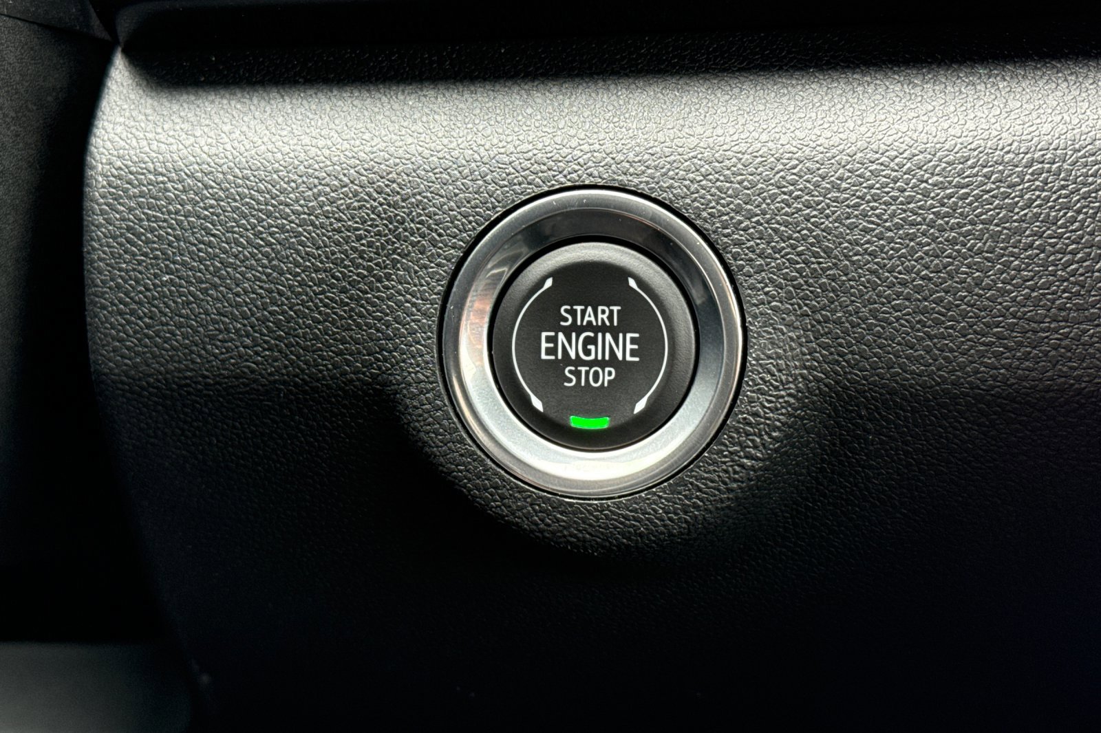 Used 2026 GMC Terrain AT4 w/ Technology Package II image 29