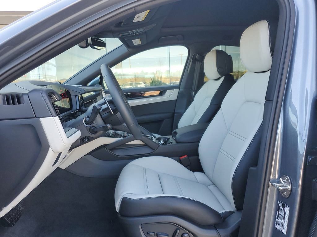 New 2026 Porsche Cayenne Coupe image 14